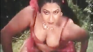लेस्बियन सेक्स टॉयज सेक्सी हिंदी मूवी एचडी का इस्तेमाल कर रही हैं