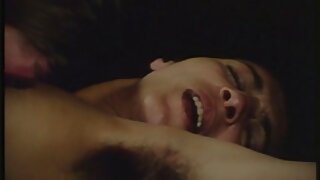 प्रेमिका के साथ गुलाबी बाल हिंदी मूवी एचडी सेक्सी वीडियो देता है एक मुख-मैथुन